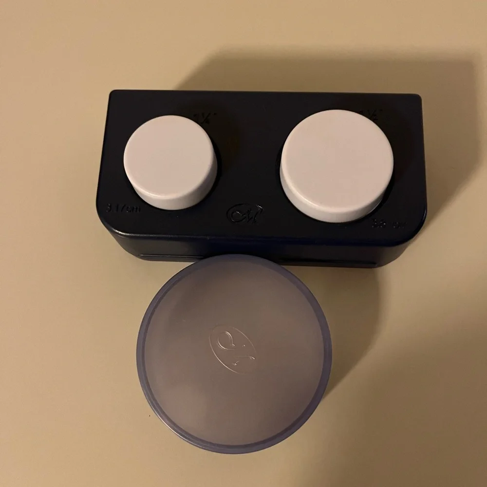 Creative Memories circle punch with case - Picture 1 of 4